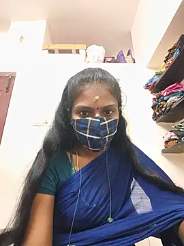 Snapshot of Tamil_Yalini12 chatting on 06-22-26, 03:25 Tamil Yalini12 online show from 06-22-26, 03:25