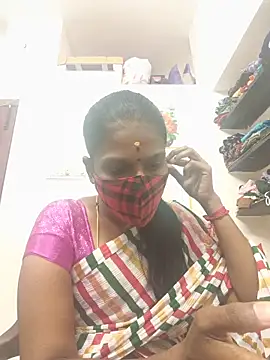 Snapshot of Tamil_Yalini12 chatting on 06-30-26, 06:42 Tamil Yalini12 online show from 06-30-26, 06:42