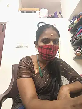 Snapshot of Tamil_Yalini12 chatting on 07-03-26, 05:19 Tamil Yalini12 online show from 07-03-26, 05:19