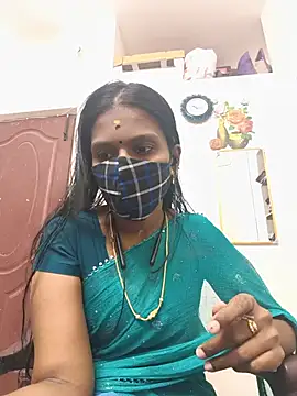 Snapshot of Tamil_Yalini12 chatting on 07-07-26, 04:48 Tamil Yalini12 online show from 07-07-26, 04:48