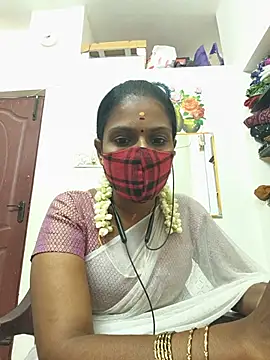 Snapshot of Tamil_Yalini12 chatting on 07-16-26, 04:46 Tamil Yalini12 online show from 07-16-26, 04:46