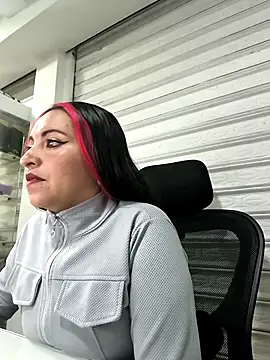 Alisson Stonee online show from 04-02-26, 12:30