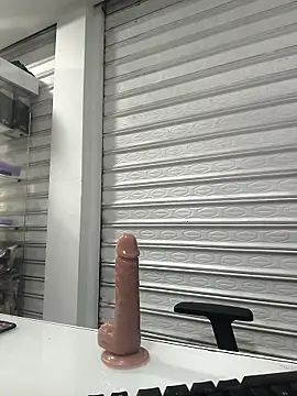 Alisson Stonee online show from 04-19-26, 11:18