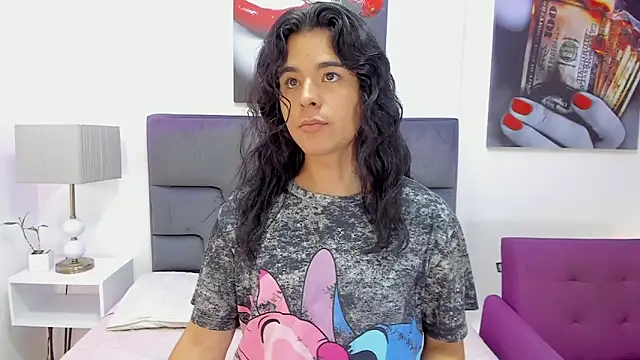 Angel Dustts online show from 10-11-25, 07:12