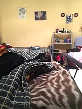 tiago1981pt online show from 11-17-25, 01:33