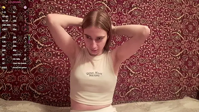 Snapshot of ivetabloom chatting on 11-25-25, 07:25 ivetabloom online show from 11-25-25, 07:25