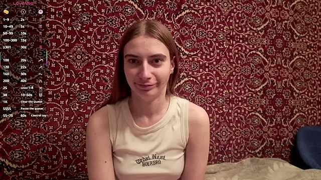 Snapshot of ivetabloom chatting on 12-15-25, 07:29 ivetabloom online show from 12-15-25, 07:29