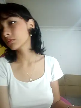 xoxo milk online show from 09-30-25, 04:34