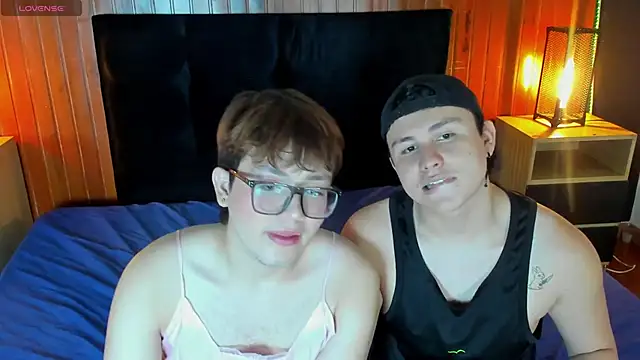 Boy2Boy Aheat online show from 10-20-25, 08:42