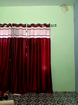 School medam online show from 10-11-25, 02:44