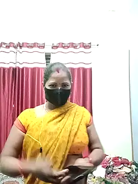 School medam online show from 10-17-25, 04:09