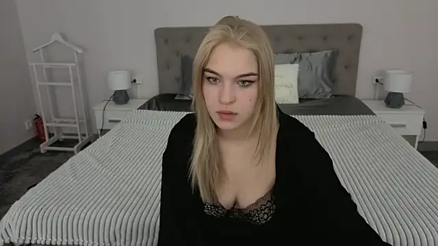 AlinaLiii online show from 03-27-26, 06:19