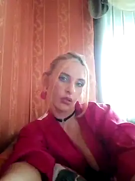 LaraDiva7799 online show from 10-10-25, 08:46