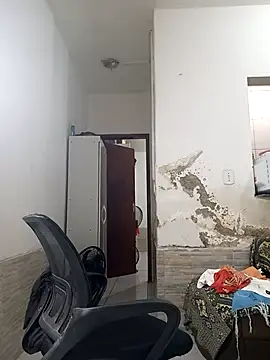 Snapshot of lucineia7 chatting on 12-19-25, 11:34 lucineia7 online show from 12-19-25, 11:34