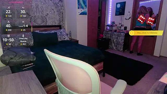 MaciiMayy online show from 11-29-25, 05:16