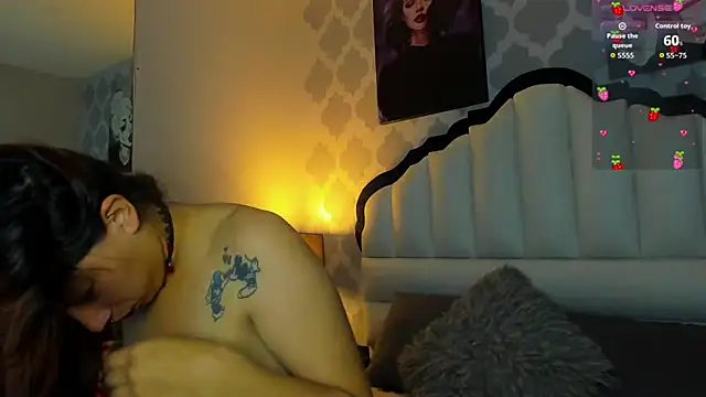 Snapshot of AlisonCold chatting on 10-04-25, 12:14 AlisonCold online show from 10-04-25, 12:14