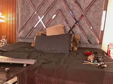 Dafne  Ruiz online show from 04-04-26, 01:30