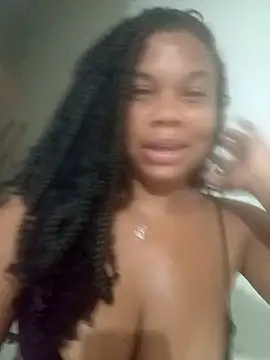 Snapshot of PrettahSantos chatting on 01-13-26, 12:38 PrettahSantos online show from 01-13-26, 12:38