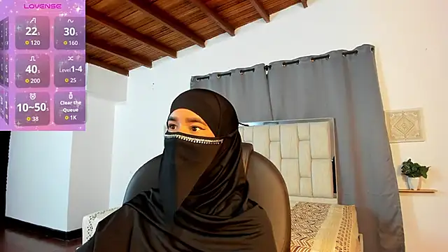 kalila latif online show from 11-17-25, 02:39