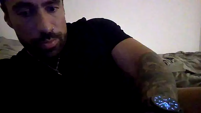 Snapshot of GymKing99 chatting on 07-02-26, 01:27 GymKing99 online show from 07-02-26, 01:27