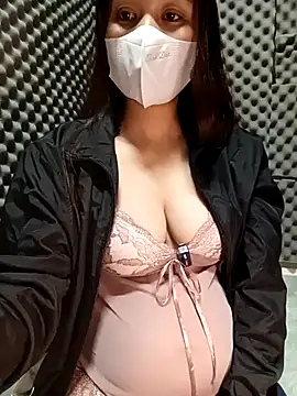 Pipi23  online show from 11-28-25, 03:04