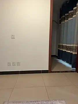 Snapshot of skys777 chatting on 12-15-25, 01:32 skys777 online show from 12-15-25, 01:32