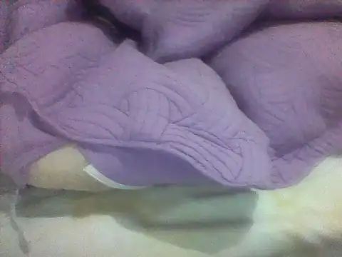 Snapshot of justdo12 chatting on 07-12-26, 01:51 justdo12 online show from 07-12-26, 01:51