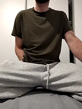 Snapshot of AD_Vu chatting on 11-05-25, 05:13 AD Vu online show from 11-05-25, 05:13