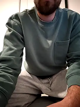 Snapshot of AD_Vu chatting on 12-02-25, 04:35 AD Vu online show from 12-02-25, 04:35