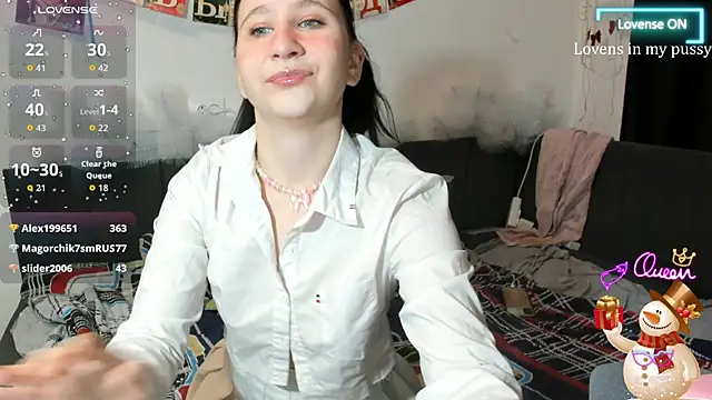 Snapshot of ChristinaFivePlus chatting on 01-15-26, 06:22 ChristinaFivePlus online show from 01-15-26, 06:22