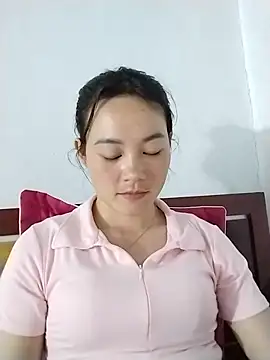 Snapshot of dorothyxx chatting on 04-26-26, 01:42 dorothyxx online show from 04-26-26, 01:42