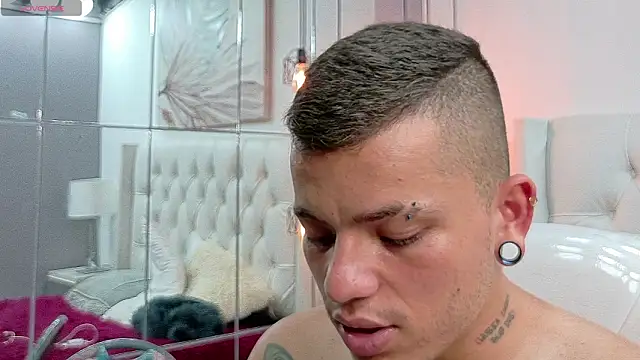 wildthor26 online show from 02-17-26, 07:16