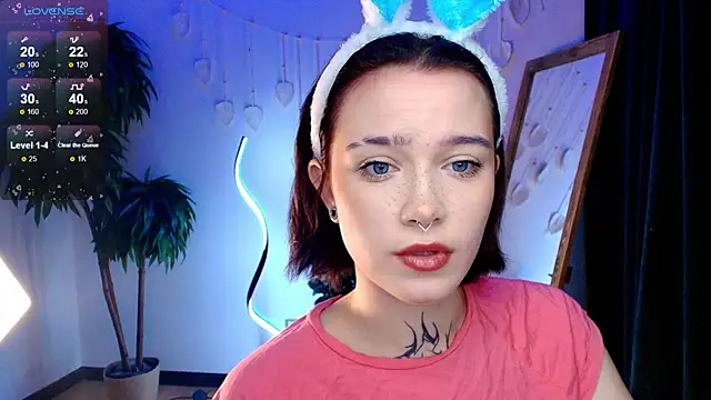 Elastikisss online show from 10-17-25, 02:37