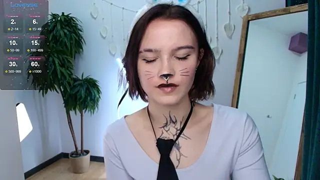 Elastikisss online show from 10-27-25, 02:26