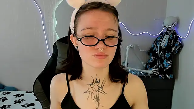 Elastikisss online show from 04-02-26, 06:44