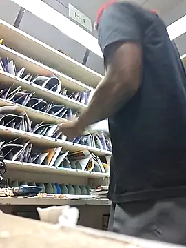 Snapshot of 214KingLonggg chatting on 02-10-26, 03:16 214KingLonggg online show from 02-10-26, 03:16