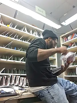 Snapshot of 214KingLonggg chatting on 02-11-26, 01:27 214KingLonggg online show from 02-11-26, 01:27