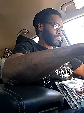 Snapshot of 214KingLonggg chatting on 02-28-26, 08:21 214KingLonggg online show from 02-28-26, 08:21