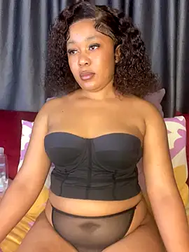 BlackBarbieX23 online show from 12-04-25, 09:34