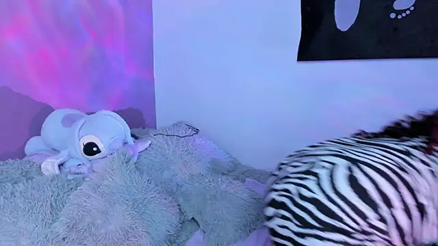 Snapshot of MegannP chatting on 01-14-26, 03:01 MegannP online show from 01-14-26, 03:01