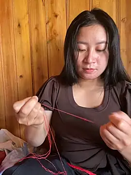 violet-00 online show from 10-10-25, 05:06