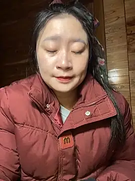 violet-00 online show from 11-28-25, 01:08