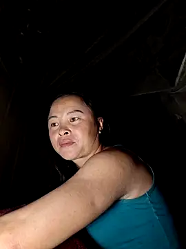 xuxulovezz online show from 10-07-25, 01:19