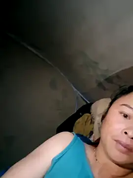 xuxulovezz online show from 10-21-25, 11:38