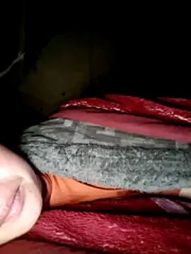 xuxulovezz online show from 03-10-26, 02:22