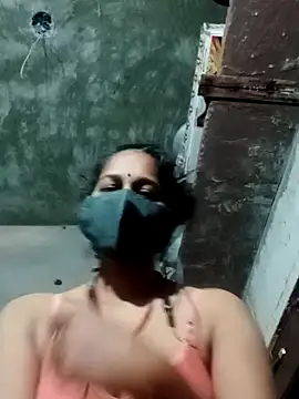 Snapshot of Rupali_ji chatting on 12-23-25, 10:57 Rupali ji online show from 12-23-25, 10:57