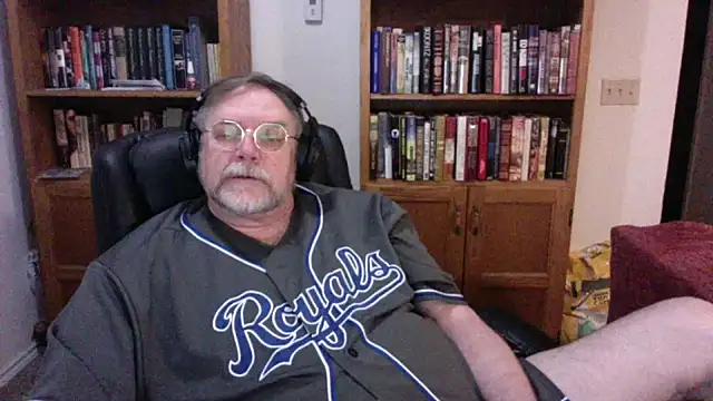 Vinyl22xh online show from 03-15-26, 05:02