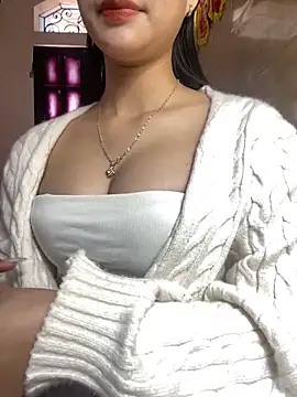 Linh247380 online show from 12-17-25, 01:11