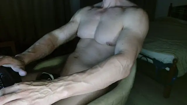 Snapshot of Freeze_Fire chatting on 09-28-25, 07:41 Freeze Fire online show from 09-28-25, 07:41