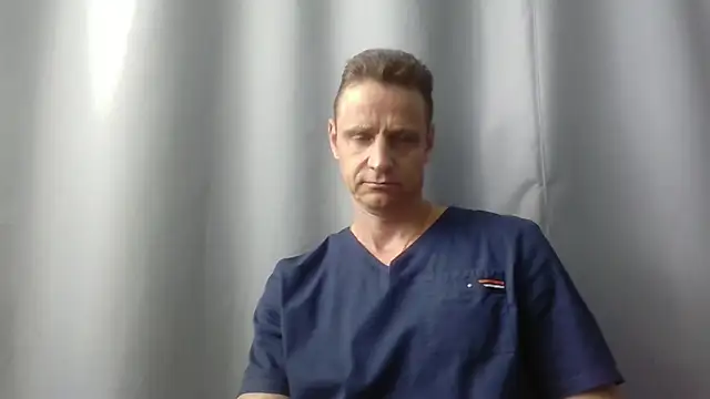 Snapshot of Freeze_Fire chatting on 06-19-26, 07:45 Freeze Fire online show from 06-19-26, 07:45